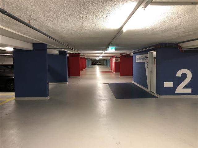 Zentraler Motorradplatz