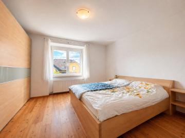 Zentrales Einfamilienhaus gepflegt, großzügig und mit sonnigem Garten