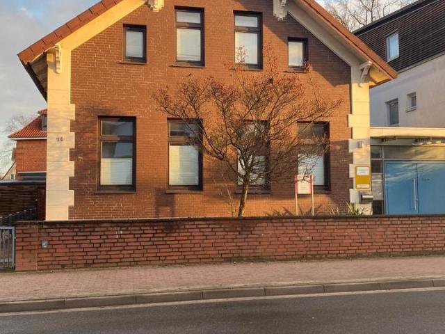Zentrales Stadthaus mit zwei Wohneinheiten