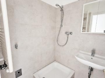 ZENTRALES WOHNEN: Schöne 3 Zi. Whg. * Balkon * perf. Anbindung ÖPNV * modernes Badezimmer