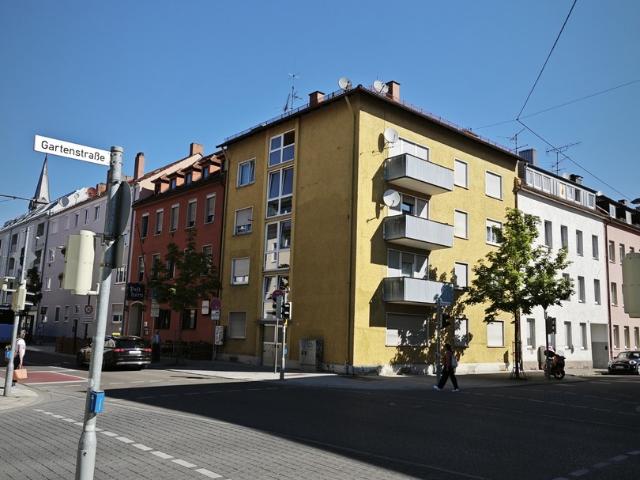 Zentrum Neu Ulm: Klimatisierte 3 Zimmer Wohnung mit 2 Balkonen 74 m² Provisionsfrei!
