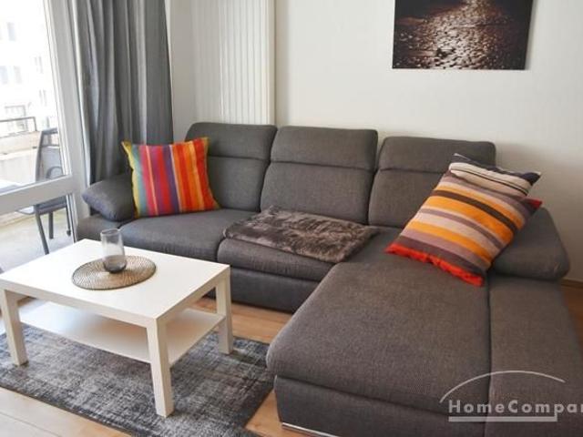 Zentrum, lovingly furnished business apartment with balcony in the old town