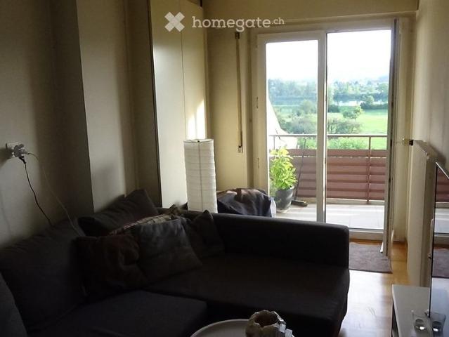 Zentrum, 4 1/2Zi 126m2, gross, ruhig, Balkon mit Fernsicht Stausee/Alpen. 3 Min. SBB Bahnstation