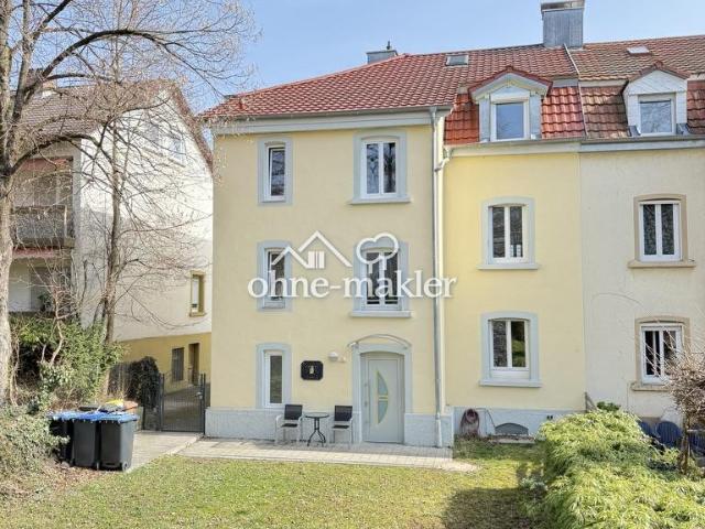 Zentrumnahes Dreifamilienhaus mit großem Garten und Hohentwielblick – alle Wohnungen bezugsfrei