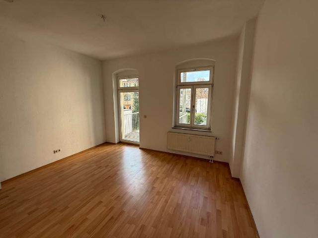 Zentrumsnah! Tolle 5 Raum Wohnung mit Balkon