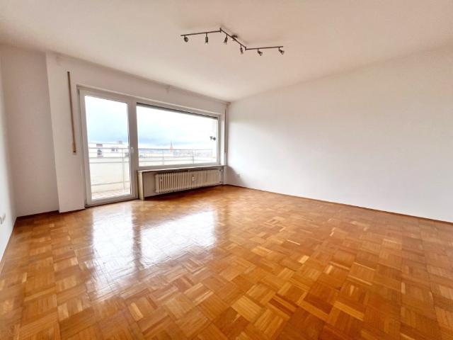 Zentrumsnah und ruhig. 2 Zimmer City Wohnung mit Balkon.