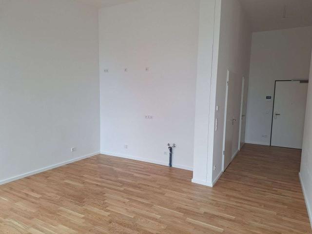 Zentrumsnah und Wassernähe: 1 Zimmer Wohnung mit Terrasse in Zentrumsnähe