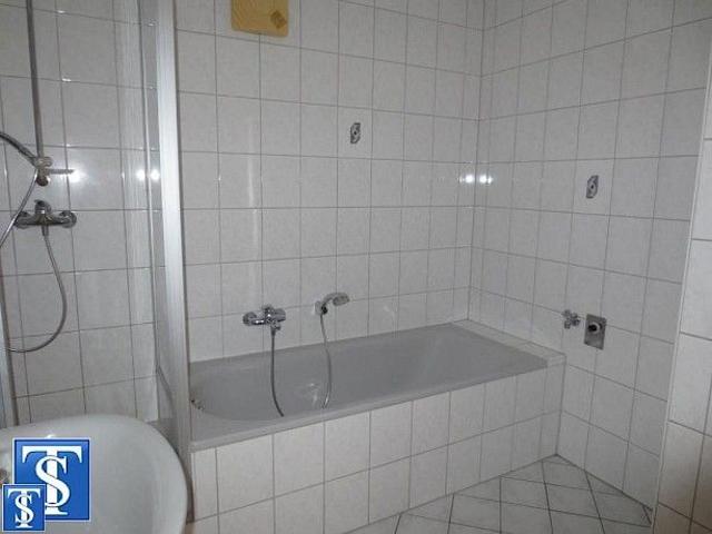 zentrumsnahe 3 Zimmer DG Wohnung in Plauen