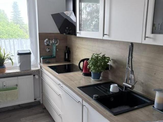 Zentrumsnahe, 3 Zimmer Wohnung mit Balkon und moderner Ausstattung