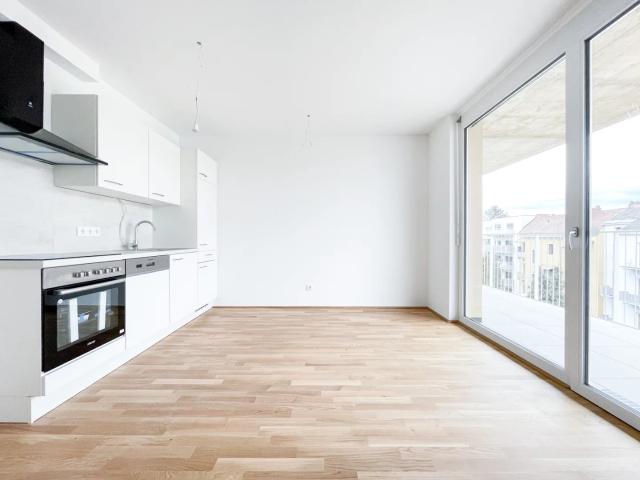 Zentrumsnahe 2 Zimmer Wohnung mit großem Balkon in den grünen Innenhof