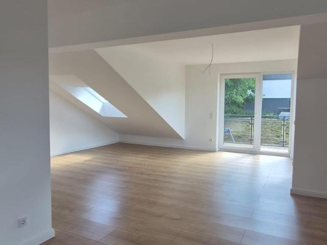Zentrumsnahe, helle, moderne Wohnung zu vermieten
