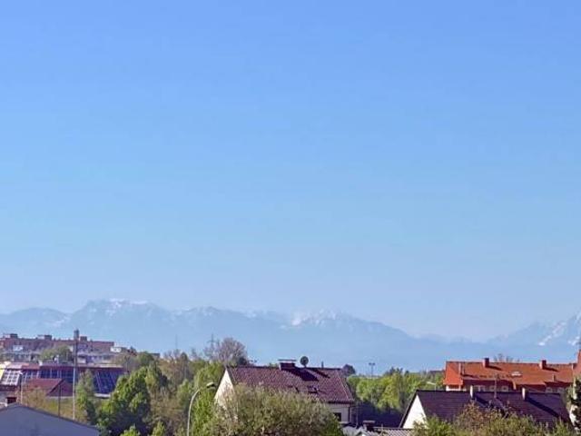 ZENTRUMSNÄHE RUHE SONNE FERNSICHT!