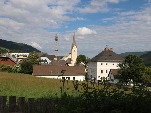 Zentrumsnahe Wohnung mit Garten