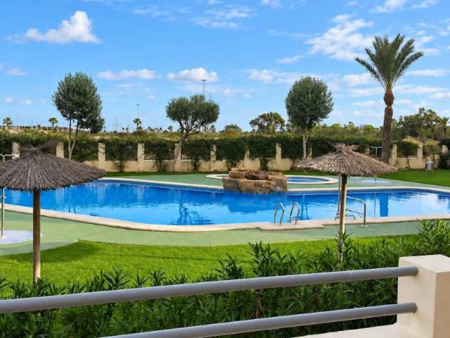Zen style apartment with terrace and pool next to the Guardamar Marina