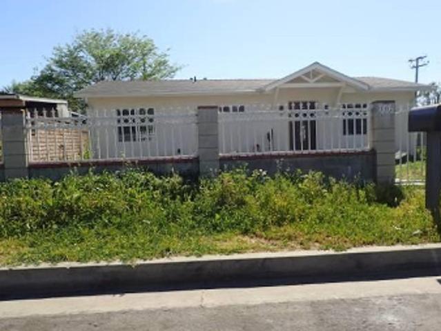 Zenith Ave