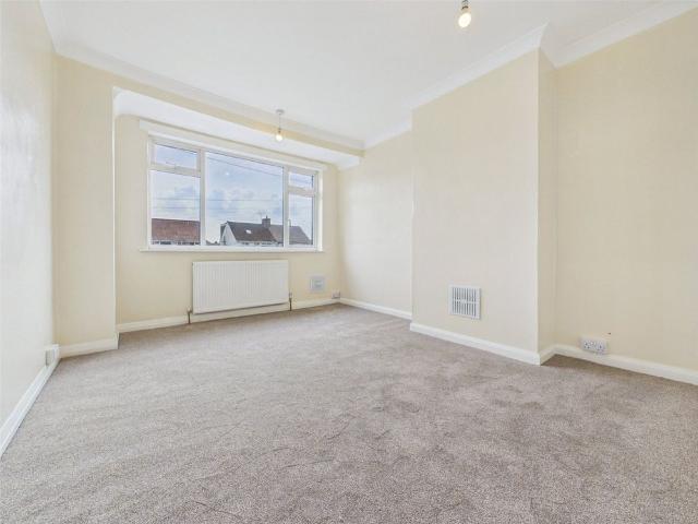 Zealand Avenue, Harmondsworth, West Drayton, UB7
