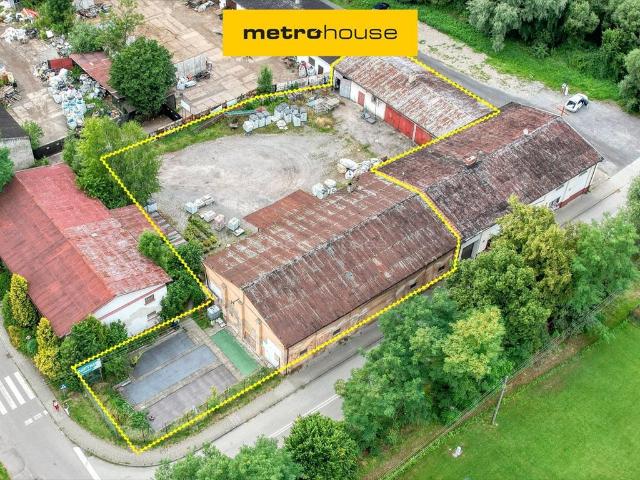 Centrum Ogrodniczo Paszowe w Zebrzydowicach 580 m2, od 25 lat!