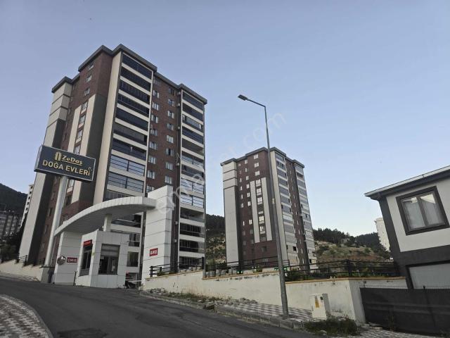 Zedaş Doğa Evlerinde Satılık Ultra Lüx 4+1 Daire