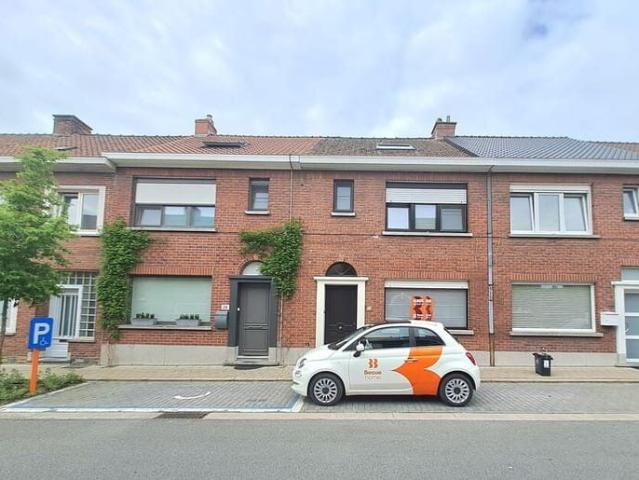 Zeer charmante woning te huur in het centrum van Zwevegem