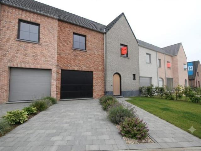 Zeer energiezuinige nieuwbouwwoning te Roeselare