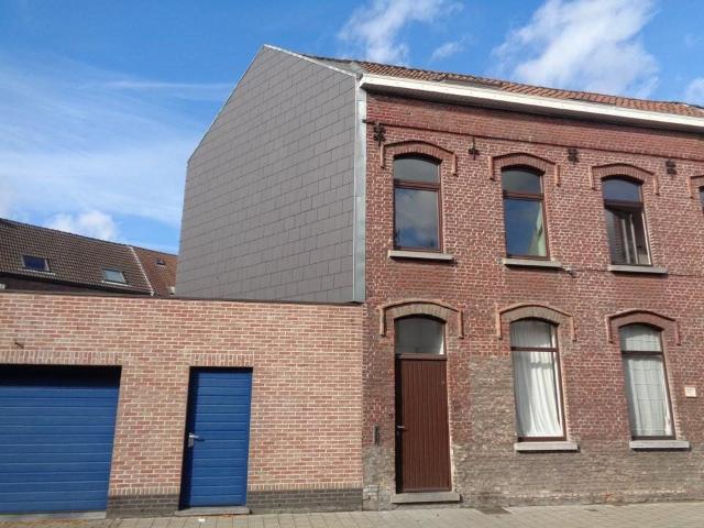 Zeer goed gelegen woning te huur te Sint Amandsberg