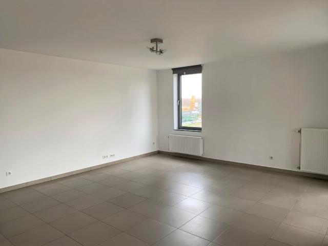 Zeer ruim 2 slpk. appartement nabij het centrum van Hasselt