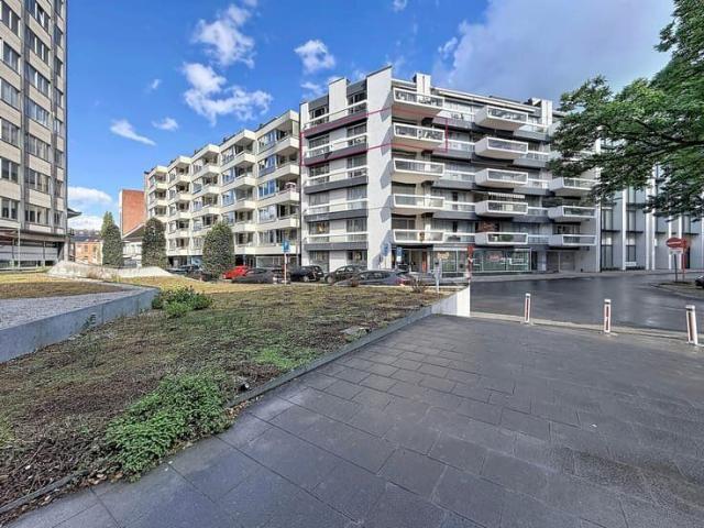 Zéér ruim app met 3 SLPK 2 BK Terras, op TOPLOCATIE!