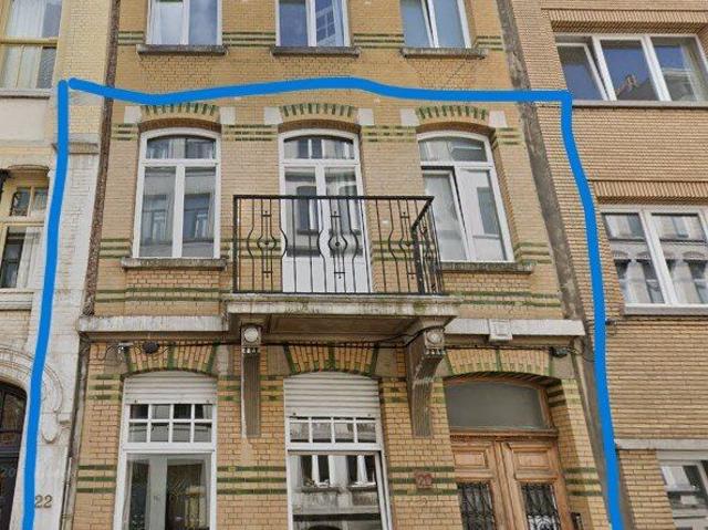 zeer ruim appartement 200m²op het hippe zuid