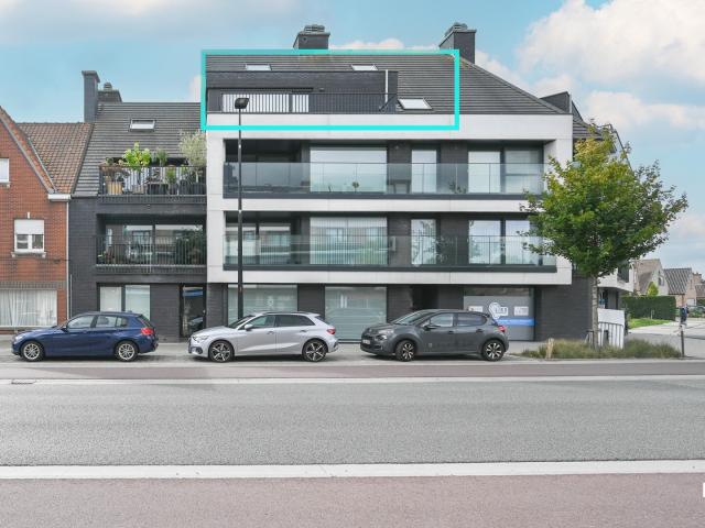 Zeer ruim appartement in het centrum van Oostrozebeke