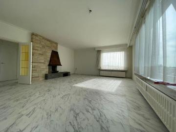 Zéér ruim appartement op een steenworp van het Valaarpark