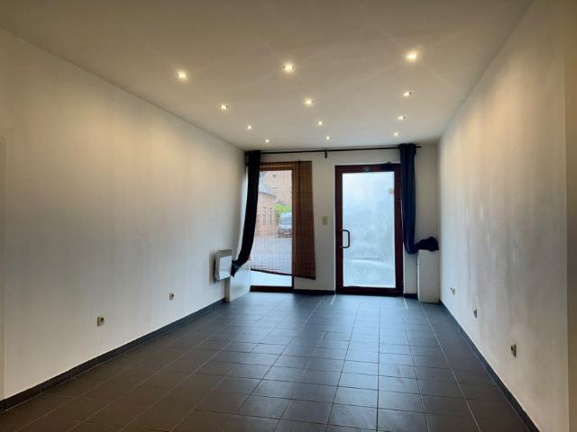 ZEER TOFFE WONING MET PRACHTIGE LIGGING AAN DE DEMER TE DIEST!