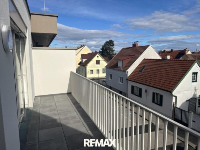 Zehnerviertel Loggia und modernste Ausstattung! Erstbezug!
