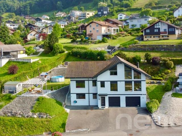 Zeitgenössische Villa mit Panoramablick und privilegiertem Wohnumfeld