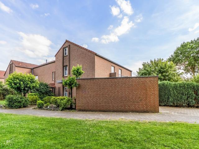 Zeitlos wohnen mit Gartenidylle Familienfreundliches Reihenendhaus in ruhiger Lage!