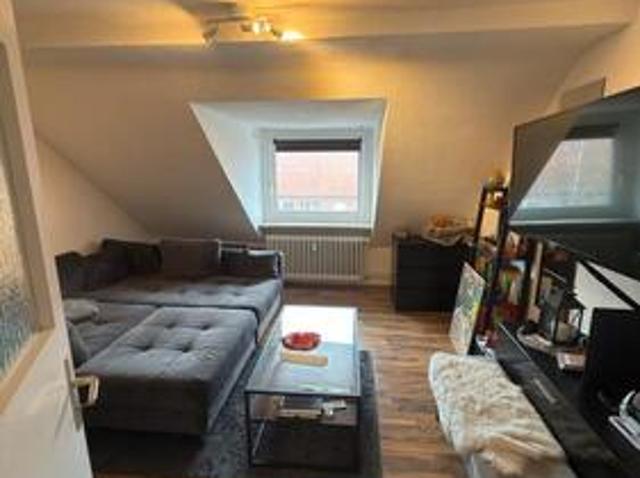 Zeitweise 2 Zimmer Wohnung im Barmbek zu vermieten bis 31.08.2027