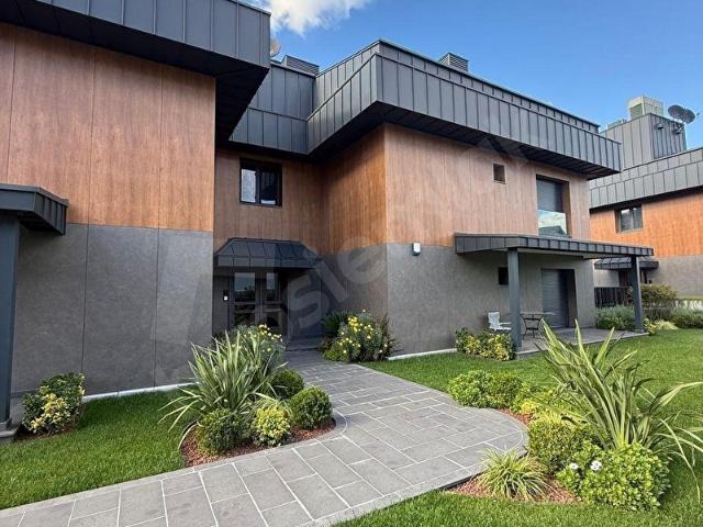 ZEKERİYAKÖY'DE 3.5+1 ÇATI DUBLEKSİ OTURUMA HAZIR SIFIR DAİRE