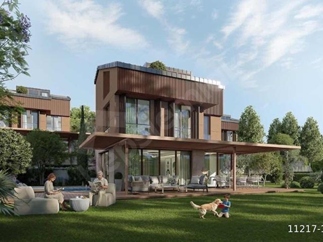 ZEKERİYAKÖYDE ÖZEL HAVUZLU 5.5+1 LÜKS MÜSTAKİL VİLLA