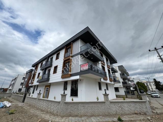 Zeki Emlak'tan Manisa Muradiye'de Satılık 2+1 Sıfır Daire