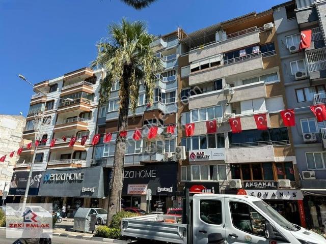 Zeki Emlak'tan Utku Mh. Ulupark Karşısında 3+1 Eşyalı Kiralık D