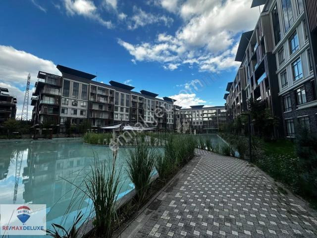 Zeray Esil Sitesinde Geniş Tip Arakat 3+1 Kiralık Daire