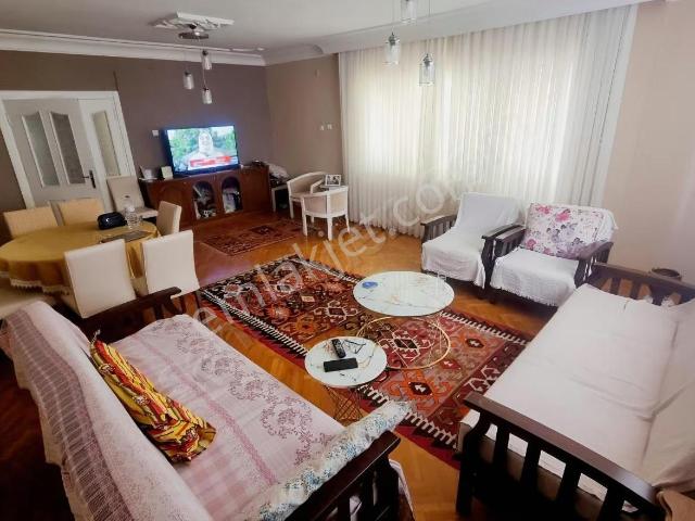 Zerdalilik Katta 3+1 Geniş Satılık Daire