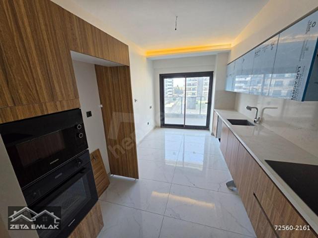 Zeta'dan Gaziemir Beyazevler Mh Site İçi Sıfır Ara Kat 3+1 Daire