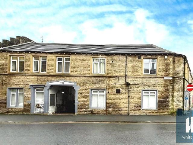 Zetland House, 2 Firth Street, Huddersfield HD1, Room to rent, £325 pcm | PrimeLocation