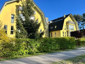 Zeuthen Traumhafte 2 Zimmer Dachgeschosswohnung mit Dachterrasse + Grünblick – Zeuthen Immobilien