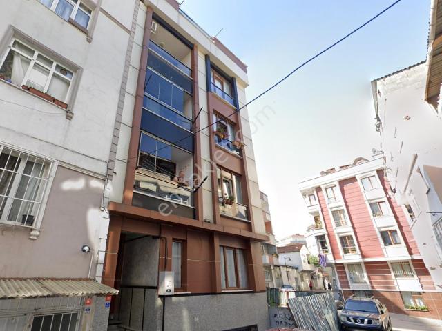 Zeytinburnu Yeşiltepede 9 Yıllık Binada Satılık 6 Odalı Dubleks