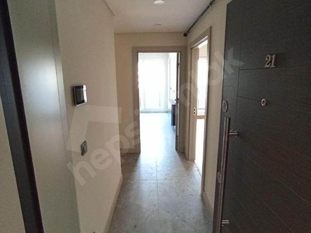 Zeytinburnu Alya Merkezefendi sit.de Kiralık 2+1 daire