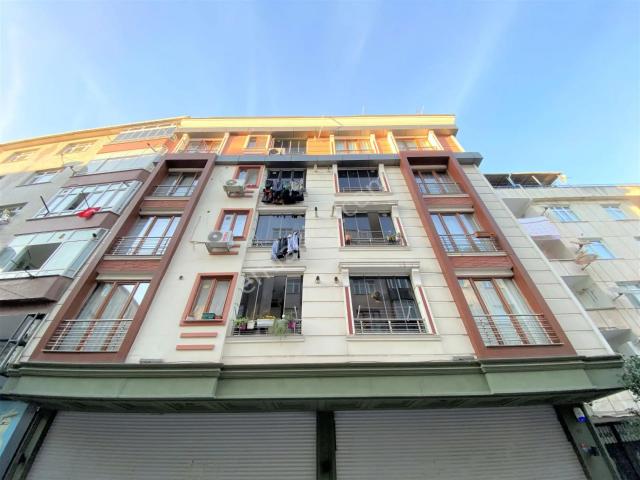 Zeytinburnu Nuripaşa'da Marmaray Yakını 90m2 2+1 Satılık Daire