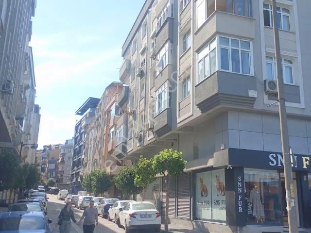 Zeytinburnu Stadyumu Karşısı Arakat Satılık Kupon Daire