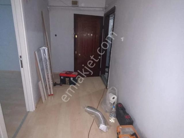 Zeytinburnu Sümer Mahallesi 2+1 Satılık Daire