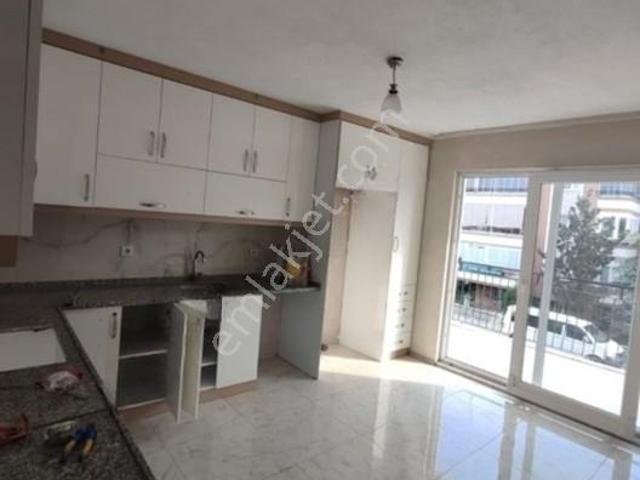 Zeytinköy Eskiyol Alti 3+1 170m2 Arakat Kiralık Daire
